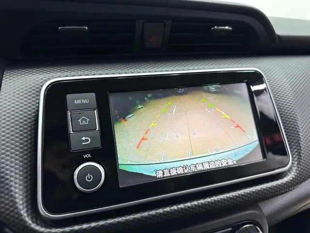 Nissan Kicks 2022 1.5L CVT XL Fashion Edition — Фото автомобиля 12
