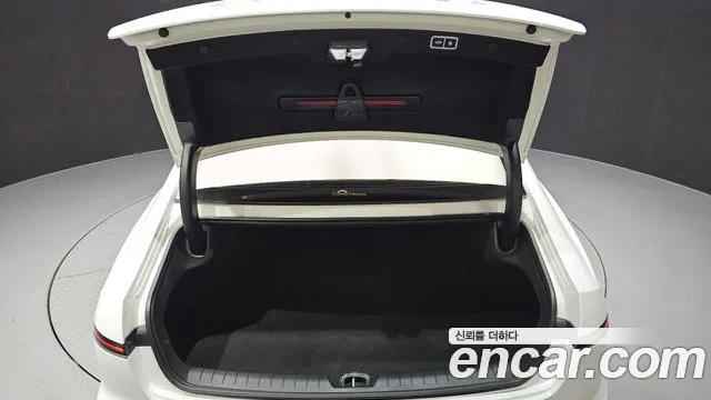 Hyundai Grandeur GN7 — Фото автомобиля 26