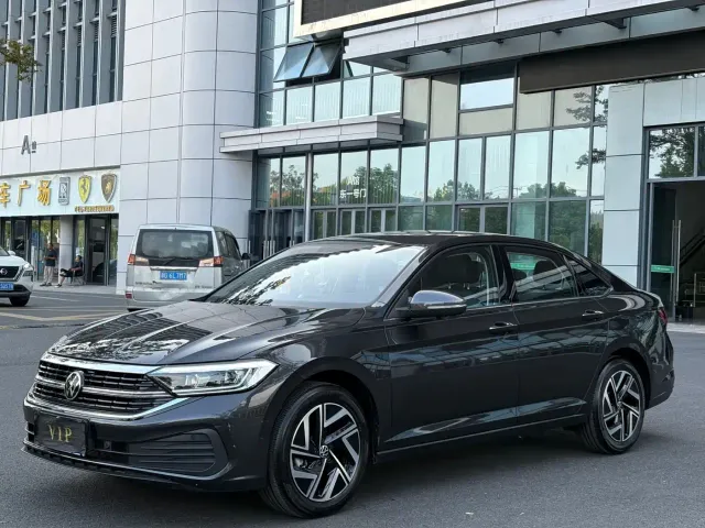 Volkswagen Sagitar — Фото автомобиля 3