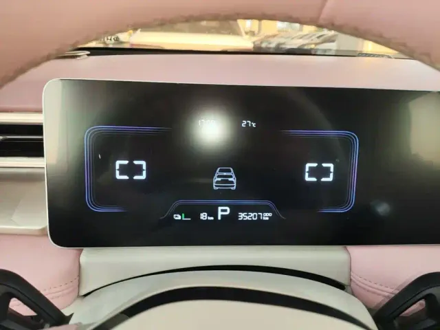Geely Geometry E Firefly — Фото автомобиля 11