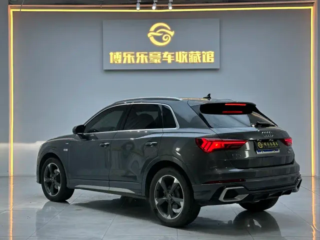 Audi Q3 — Фото автомобиля 25