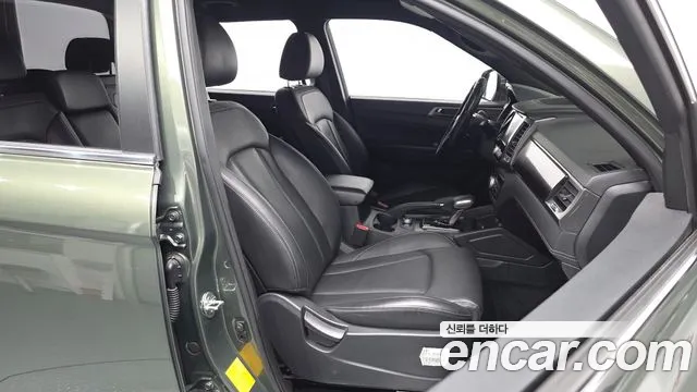 KG_Mobility_Ssangyong Rexton Новый Rexton Sport Дизель 2.2 4WD — Фото автомобиля 26