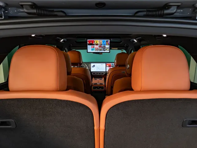 Li Auto L8 — Фото автомобиля 15