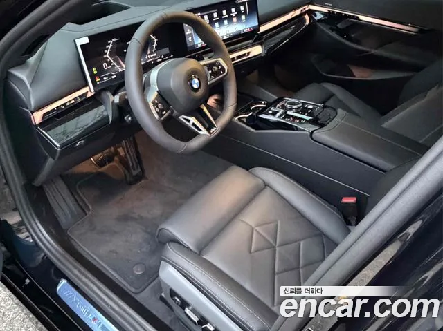 BMW 5 Series G60 — Фото автомобиля 7