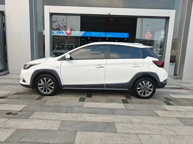 Toyota YARiS L Zhi Xuan — Фото автомобиля 3