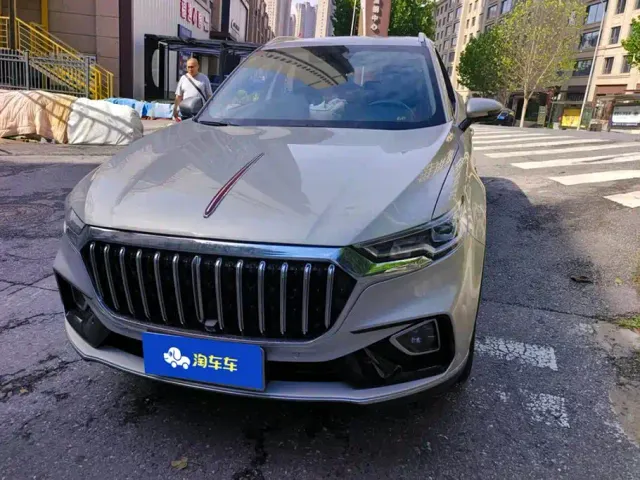 Hongqi HS5 — Фото автомобиля 2
