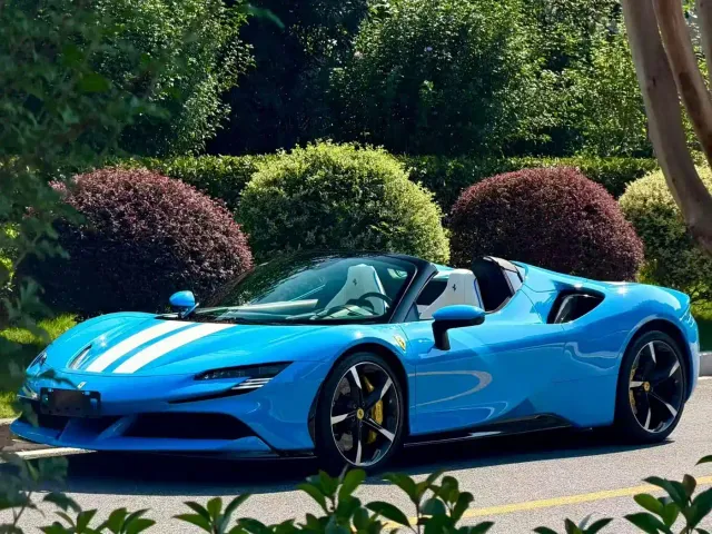 Фотография автомобиля — Ferrari SF90