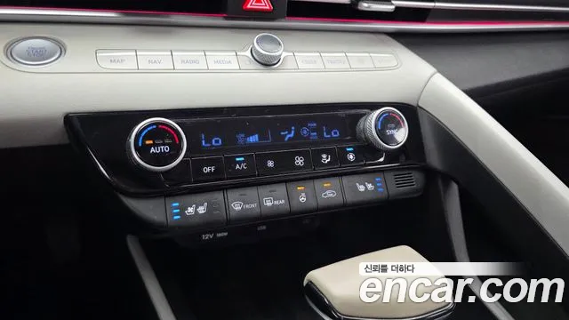 Hyundai Avante CN7 — Фото автомобиля 24