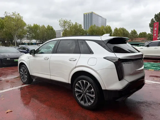 Cadillac XT5 — Фото автомобиля 4