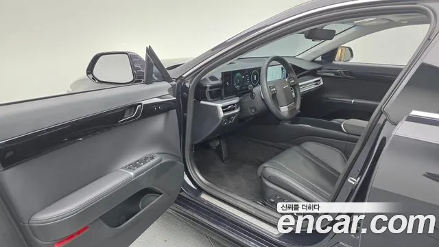 Hyundai Grandeur GN7 — Фото автомобиля 10