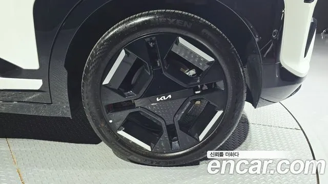 Kia EV3 — Фото автомобиля 6