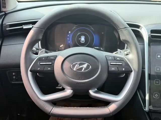 Hyundai Tucson — Фото автомобиля 10