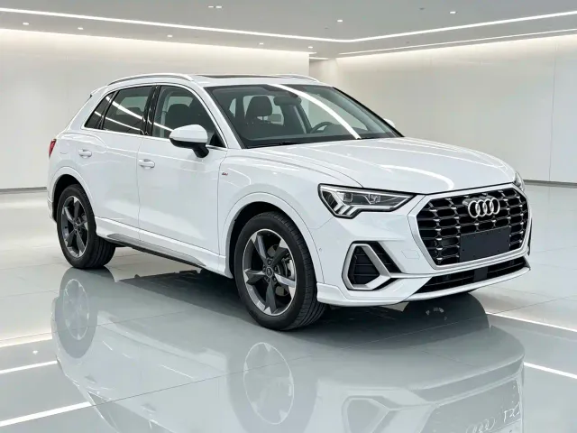 Audi Audi Q3 2022 35 TFSI Fashion Dynamic — Фото автомобиля 2