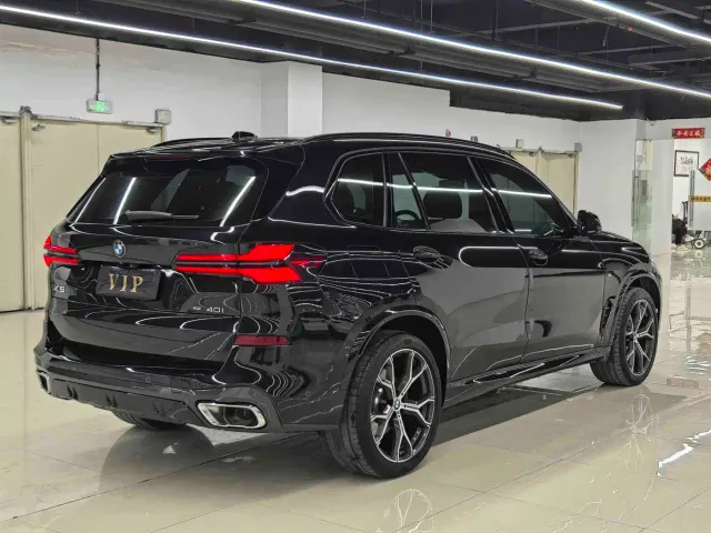 BMW X5 — Фото автомобиля 4