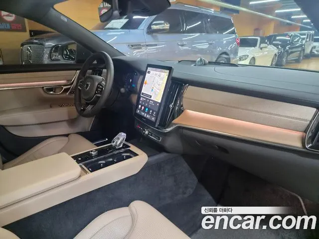 Volvo S90 — Фото автомобиля 13