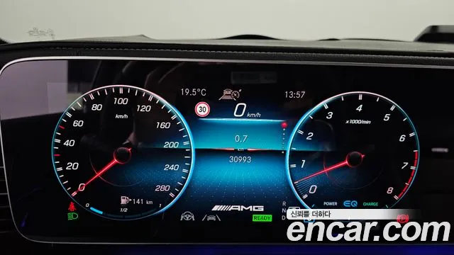 Mercedes-Benz GLE-Class — Фото автомобиля 8