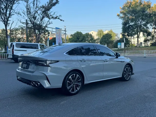 Chery Arrizo 8 — Фото автомобиля 5