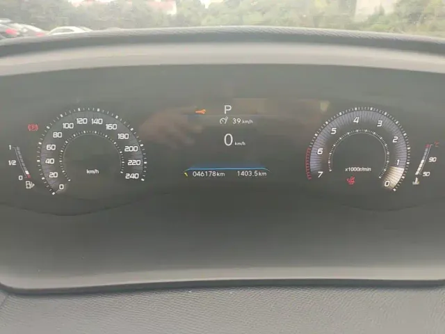 Peugeot 408 — Фото автомобиля 11
