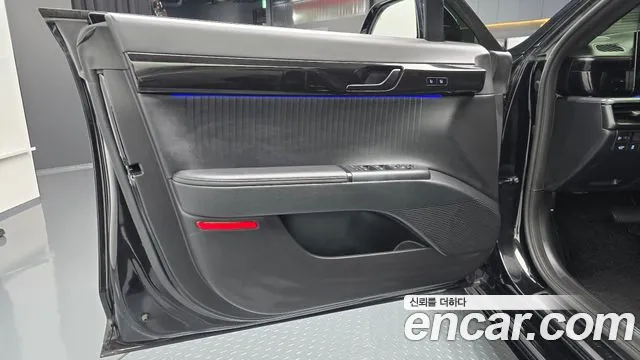 Hyundai Grandeur GN7 — Фото автомобиля 23