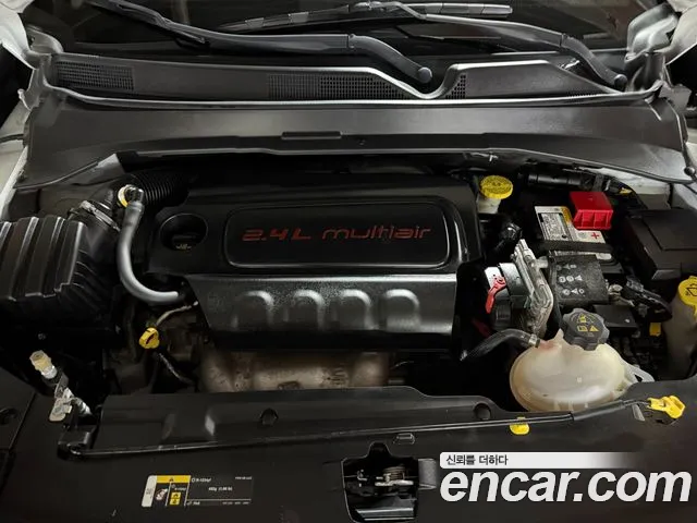 Jeep Compass 2nd Gen — Фото автомобиля 6