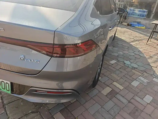 BYD Qin PLUS — Фото автомобиля 7