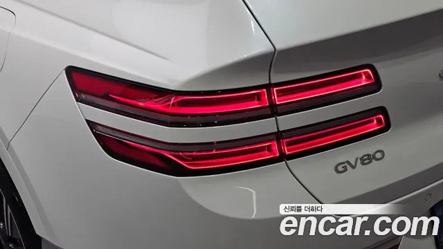 Genesis GV80 — Фото автомобиля 23