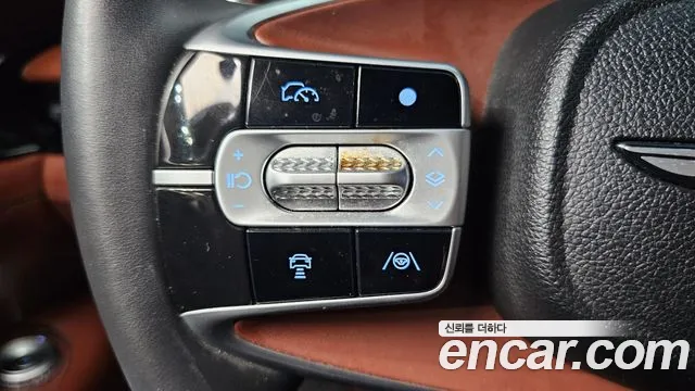 Genesis G90 Бензин 3.5 турбо AWD — Фото автомобиля 8