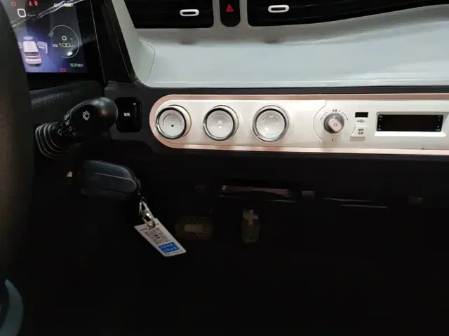 Wuling Hongguang Mini EV — Фото автомобиля 12