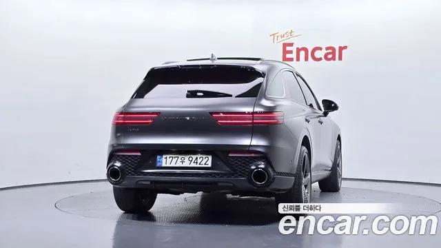 Genesis GV70 — Фото автомобиля 4