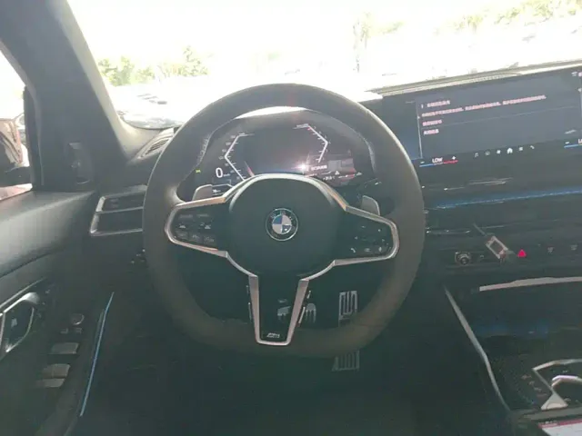 BMW 3 Series — Фото автомобиля 6