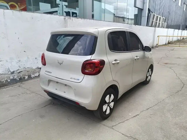 Wuling Hongguang Mini EV — Фото автомобиля 6