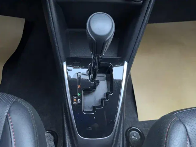 Toyota YARiS L Zhi Xuan — Фото автомобиля 16