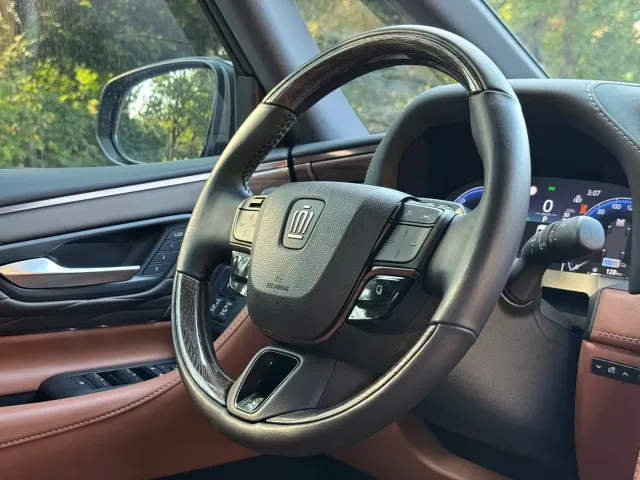 Toyota Vellfire — Фото автомобиля 11