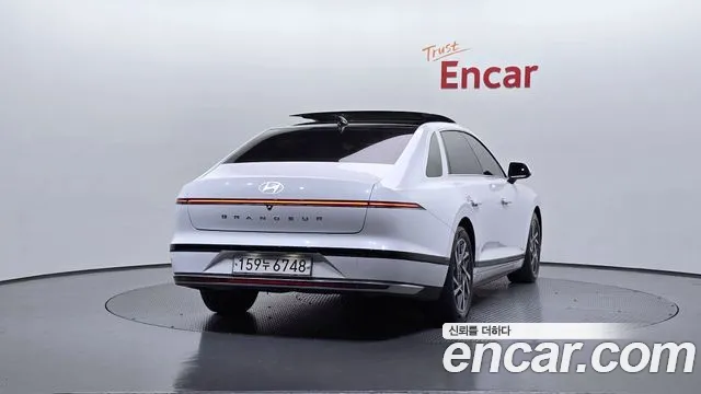 Hyundai Grandeur — Фото автомобиля 6