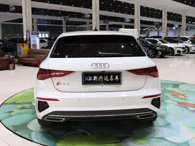 Audi A3 — Фото автомобиля 5
