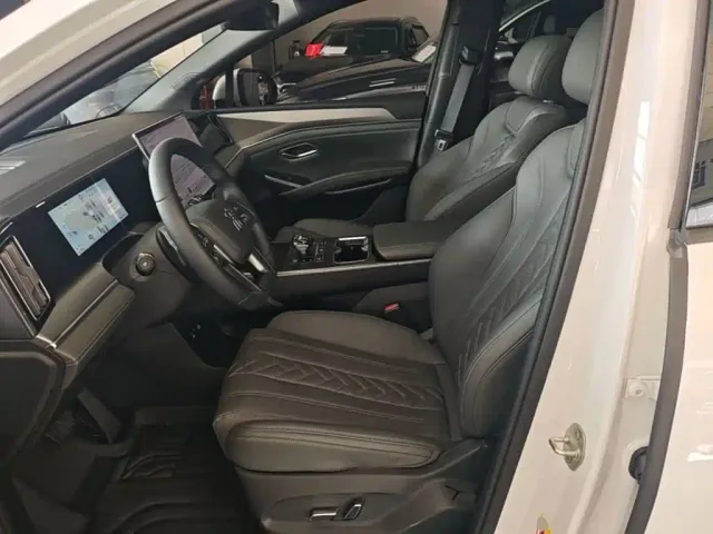 BYD Song L DM-i — Фото автомобиля 14