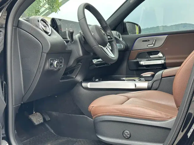 Mercedes-Benz GLB-Class — Фото автомобиля 9