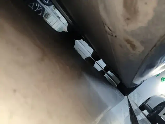 Tesla Model 3 — Фото автомобиля 21