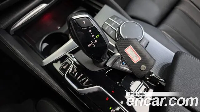 BMW 5 Series G30 — Фото автомобиля 9