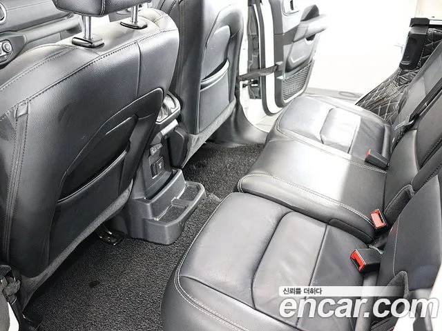 Jeep Wrangler JL — Фото автомобиля 17