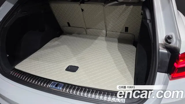Audi Q3 35 TDI quattro Premium — Фото автомобиля 23