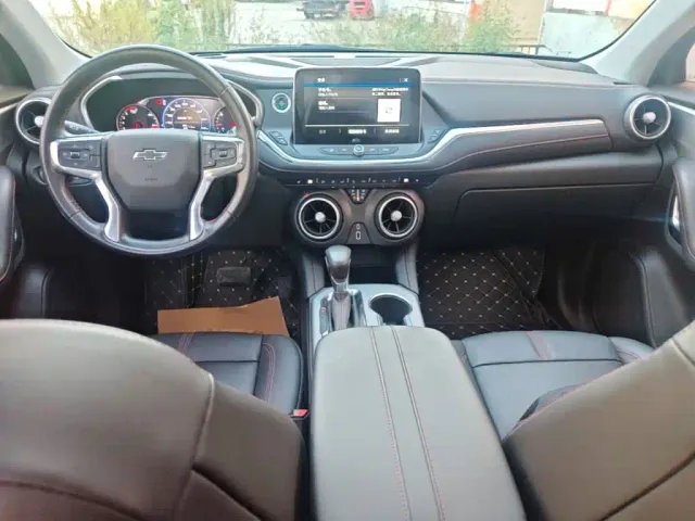 Chevrolet Trailblazer — Фото автомобиля 5