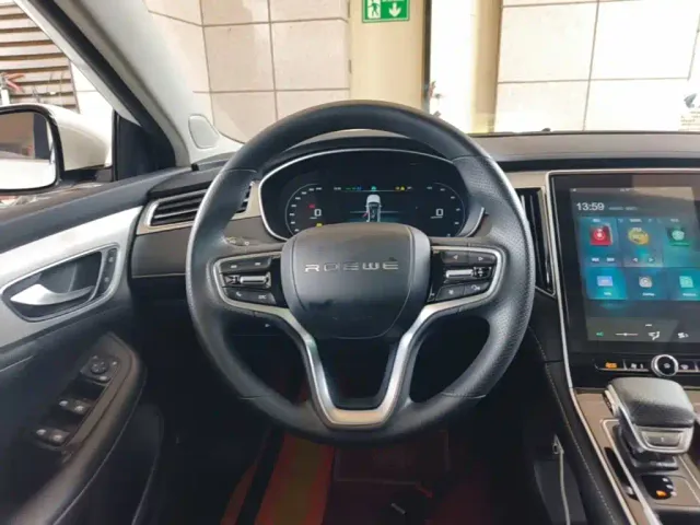 Roewe i6 MAX EV — Фото автомобиля 10
