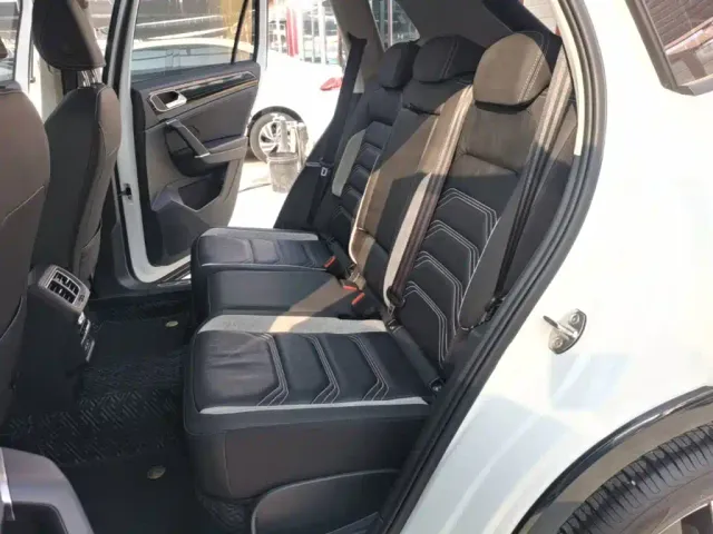Volkswagen Tayron GTE Plug-in Hybrid — Фото автомобиля 16