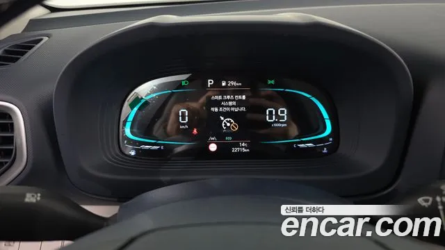 Hyundai Venue — Фото автомобиля 8