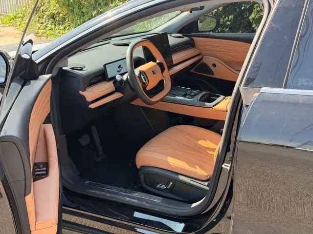 Geely Galaxy Xingyao 8 — Фото автомобиля 10