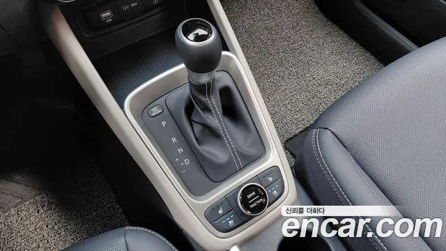 Hyundai Venue Venue 1.6 Premium — Фото автомобиля 9