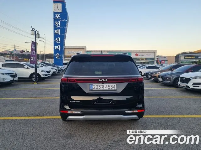 Kia Canival Carnival 4 поколение Дизель 9 мест Prestige — Фото автомобиля 4