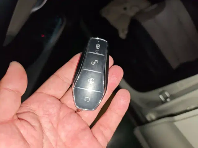 BYD Dolphin — Фото автомобиля 8