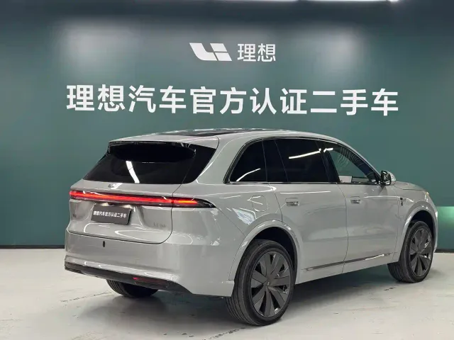 Li Auto Li L8 — Фото автомобиля 2
